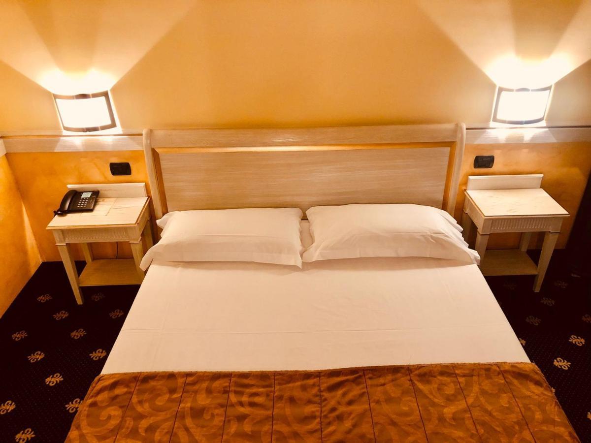 Motel Malpensa Inn & Hotel-Airport Казе-Нуове Экстерьер фото