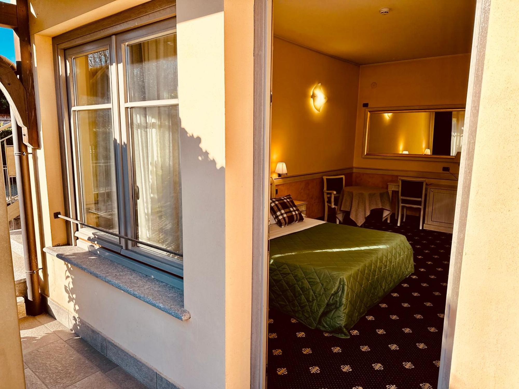 Motel Malpensa Inn & Hotel-Airport Казе-Нуове Экстерьер фото